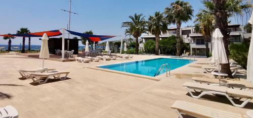 Sea And You Beachfront Apartments
