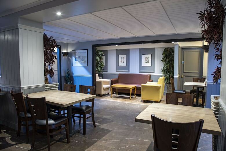 Best Western Manor Hotel