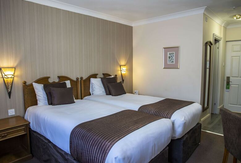 Best Western Manor Hotel