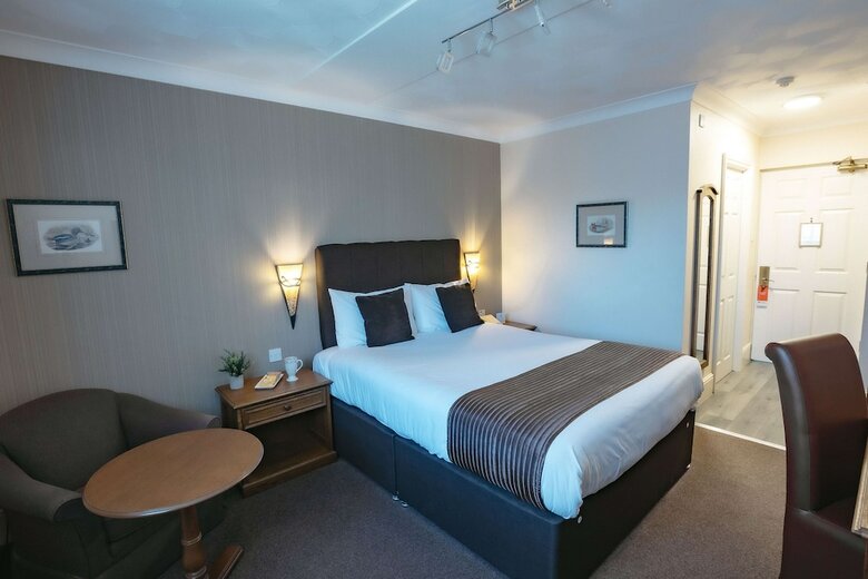 Best Western Manor Hotel