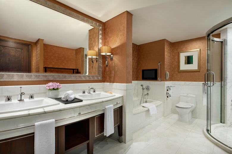 Hotel Shangri-la Bangkok