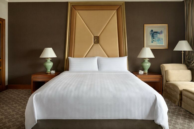 Hotel Shangri-la Bangkok