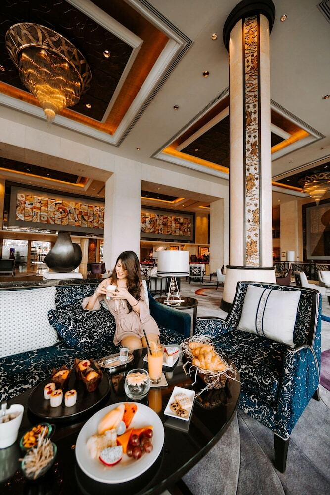 Hotel Shangri-la Bangkok