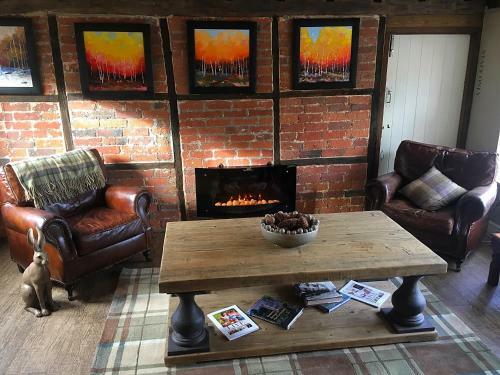 Hotel The Salwey Arms