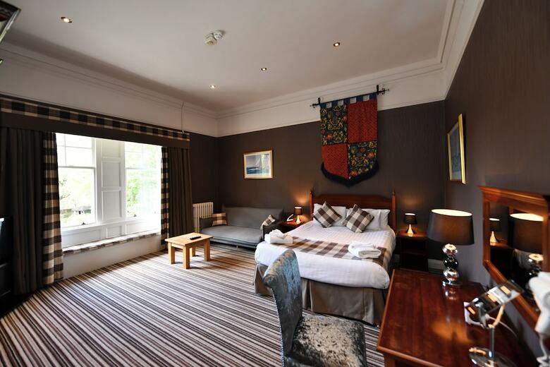 Hostal Savoy Park Hotel