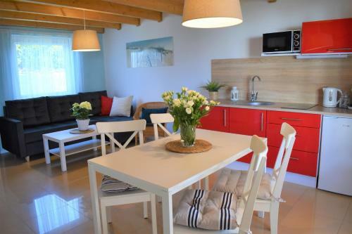 Lodge Laura - Domki Z Saun? Nad Morzem