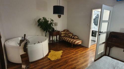 Kfip Apartament Z Jacuzzi Na Wy??czno??