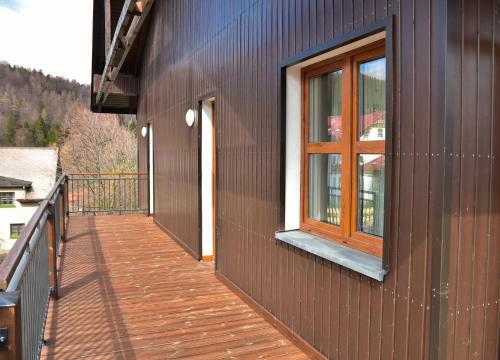 Apartament Dwupoziomowy Na Stoku - Apartamentuj