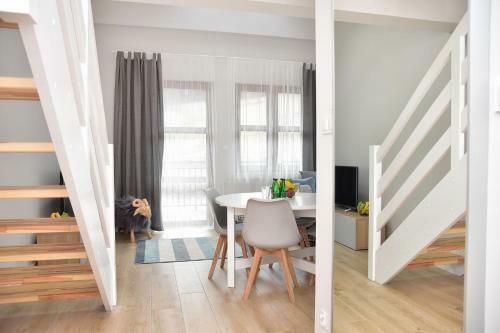 Apartament Dwupoziomowy Na Stoku - Apartamentuj