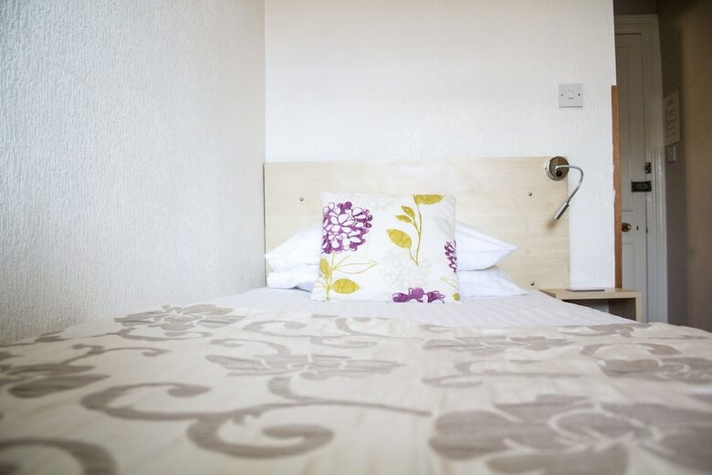 Hostal Hazeldene Guest House
