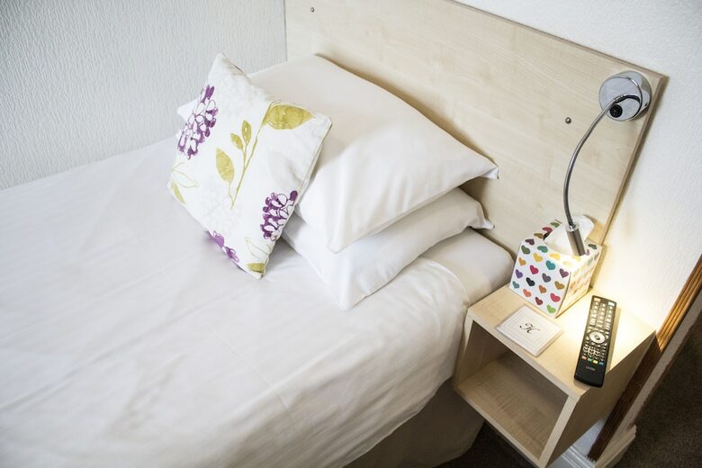 Hostal Hazeldene Guest House