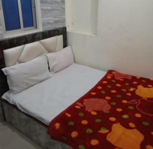 Hotel Raahi Palace By Wb Inn, Kanpur