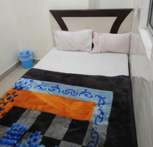 Hotel Raahi Palace By Wb Inn, Kanpur