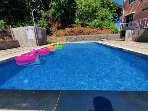 Villa Jenjon Karjat Resort - Casa Rosa