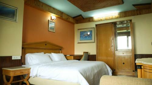 Hotel Hari Om Paradise