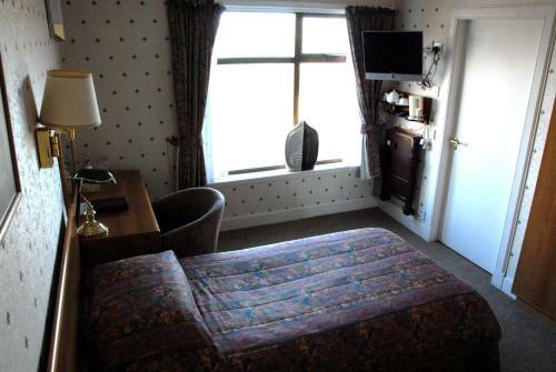 The Kveldsro House Hotel