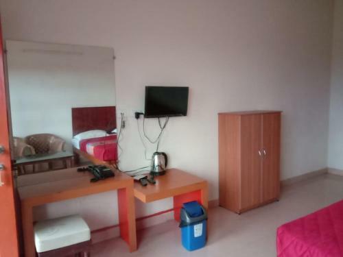 Hotel Yogi Cool Stay Residency