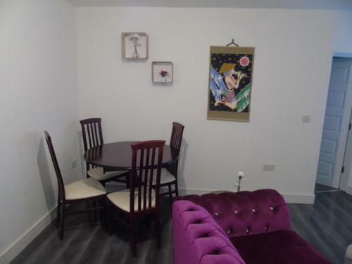 Inviting 1-bed Ground Floor Apartment In Bolton