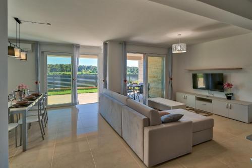 Beautiful Villa Medulin 2