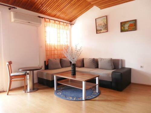 Apartments Jana - With Terrace