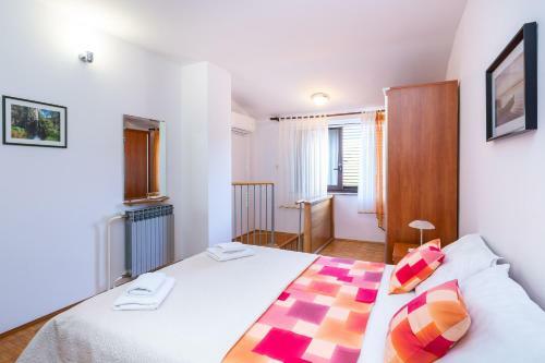 Apartments Biskupija Medulin