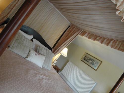 Bed & Breakfast Cary Fitzpaine House