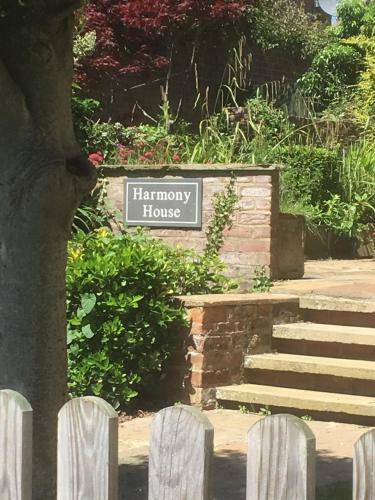 Harmony House Bed & Breakfast