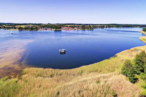 Houseboat Poland - P?ywaj?cy Domek Na Mazurach
