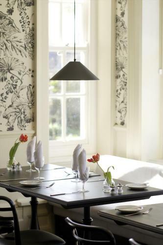 The Manor At Sway ? Hotel, Restaurant And Gardens