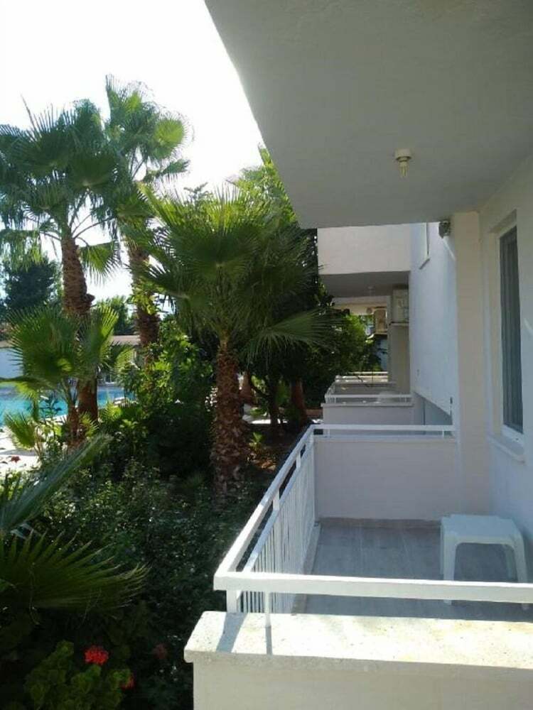 Kiri? Garden Hotel