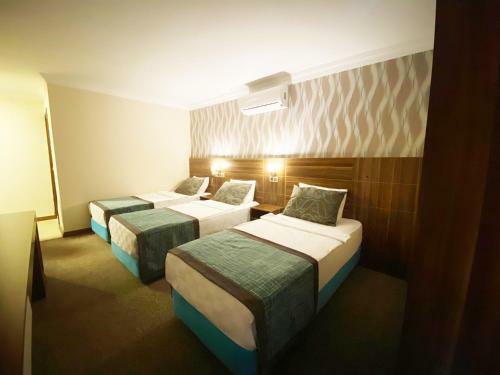 Emily Rose Hotel