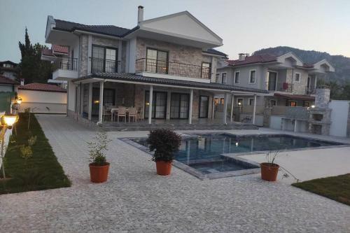 Villa Grey - Kaliteli Tatilin Adresi