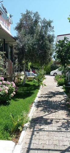 Kusadasi Sevgi Plajinda Mustakil Villa