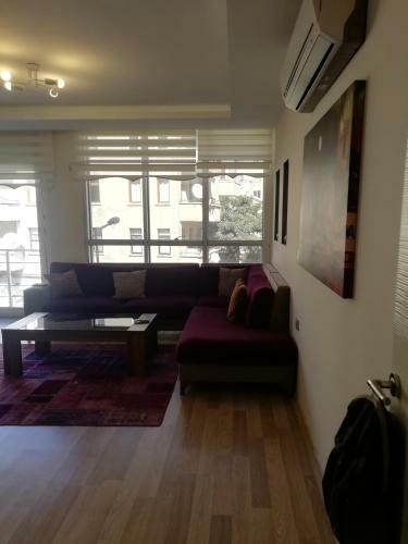 Apartamento ?ehir Merkezinde 1+1 L�ks Daire