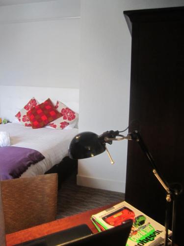 Hostal Captain Fryatt Guesthouse