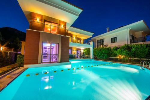 Villa Paris Marmaris Daily Weekly Rentals