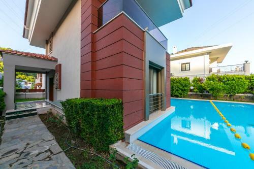 Villa Paris Marmaris Daily Weekly Rentals