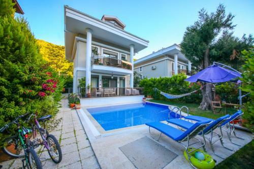 Villa Diva Icmeler Daily Weekly Rentals
