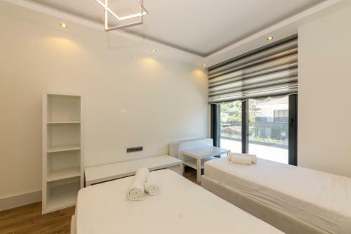 Villa Palmiye Icmeler Daily Weekly Rentals