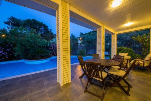 Apartamento Villa Blanc ?�meler Daily Weekly Rentals