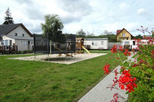 Mobile Home In Kolczewo With A Terrace
