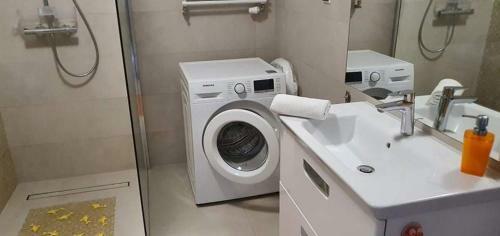 Apartament Per?a Ba?tyku Polanki Park