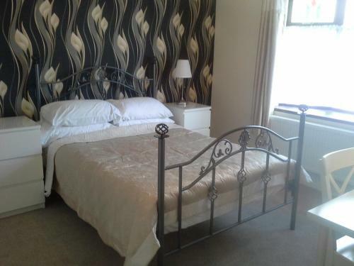 Hostal Kingswood Guest House