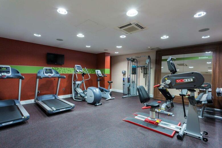 Hotel Hampton By Hilton Exeter Airport