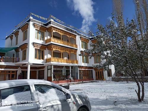 Hostal Rock Castle Residency