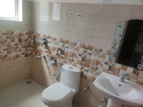 Hostal Noor Guest House