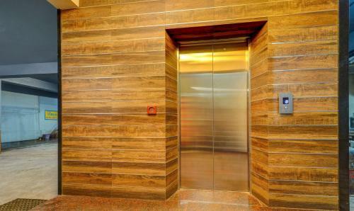 Hotel Treebo Trend Royal Apartmentts Madurai