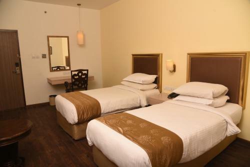 Hotel Sabareesh Park