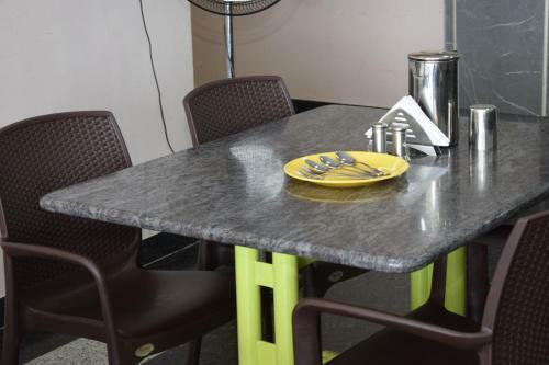 Hotel Vijay Krishna Mahal