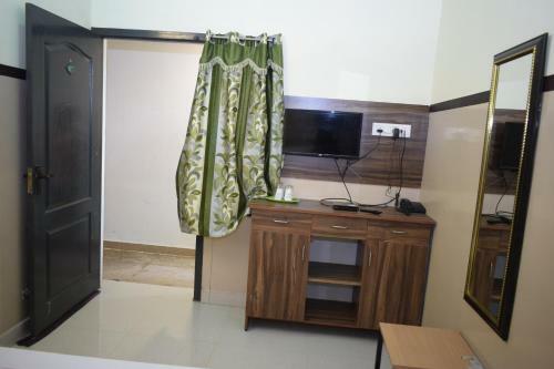 Hotel Yen Residency